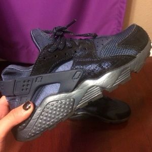 Sparkly Blue Nike Huarache