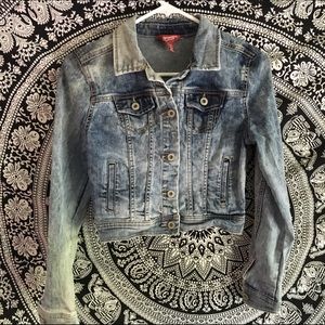 Cropped jean jacket