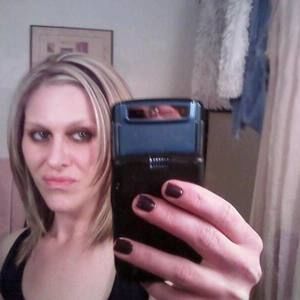 Meet your Posher, Hillary