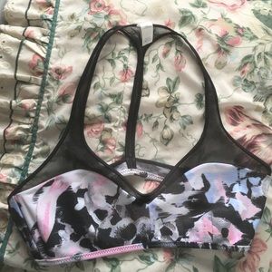 Summing top, very good condition.