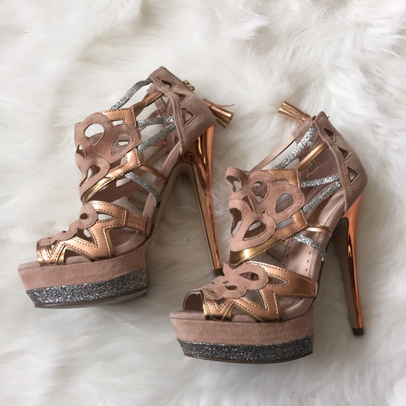 (FINAL PRICE/MAKE OFFER) Topshop Reflective Heels