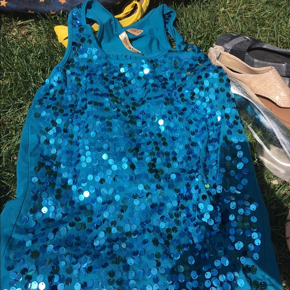 Blue sequined razor back tank