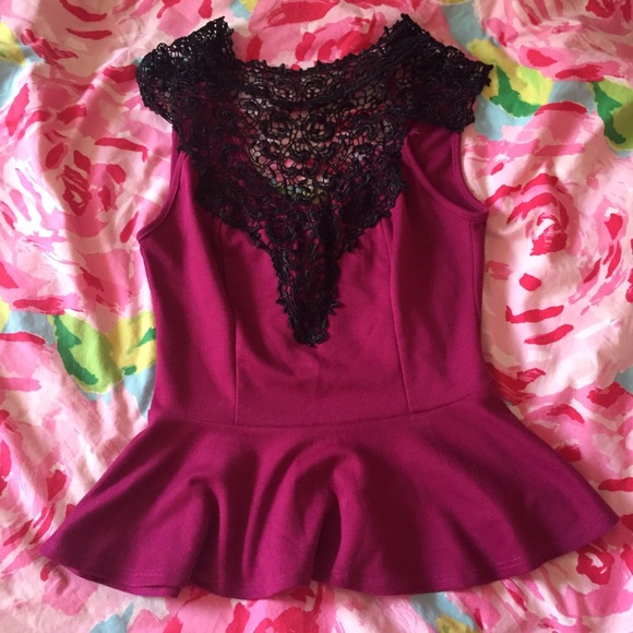 Ⓜ️ SOLD - Charlotte Russe Peplum Top