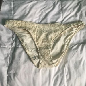 Cream crochet bikini bottoms