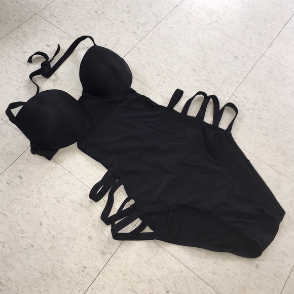 Strappy Bandage One Piece Swimwear - Picture 2 of 4