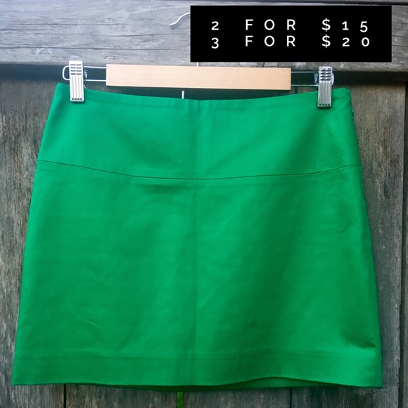 2 express minis. Coral and Green. Size 2. Bundle.