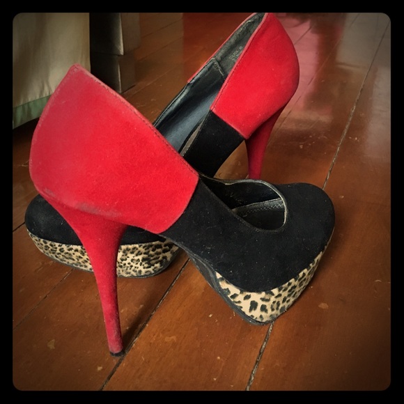 Growling Pumps