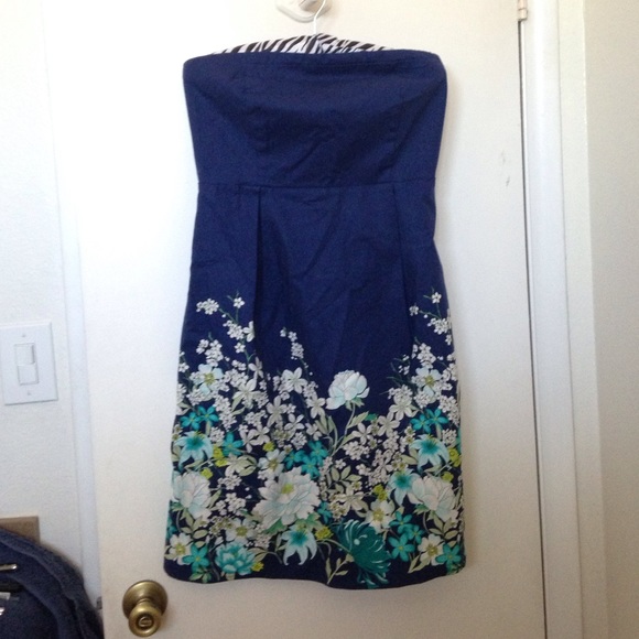 NWT Old Navy Strapless Dress