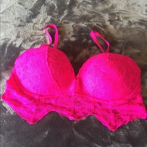 PINK Victoria's Secret  Sports bra!!!