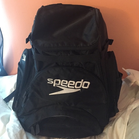 Great condition speedo performance pro backpack!!!