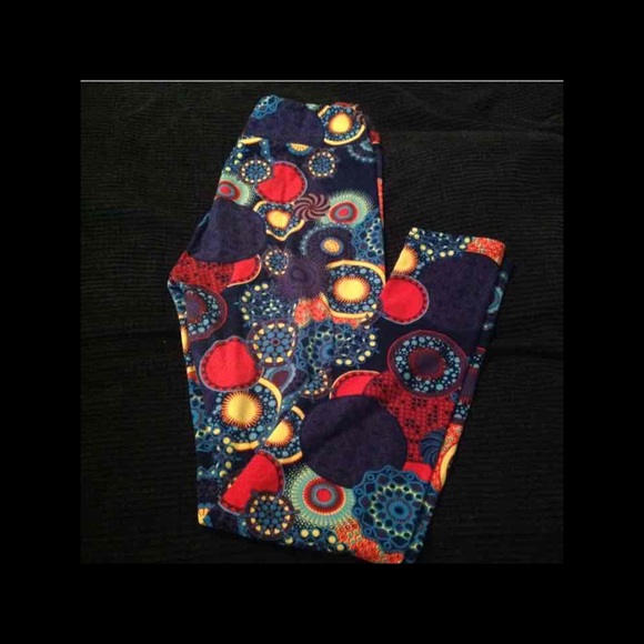 OS Circle Leggings - Picture 1 of 3
