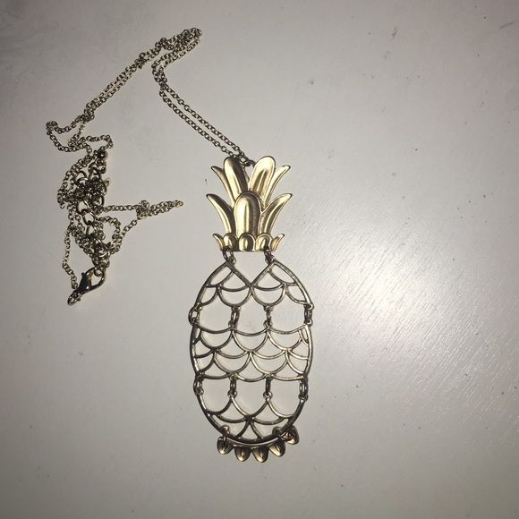 Gold Pineapple necklace