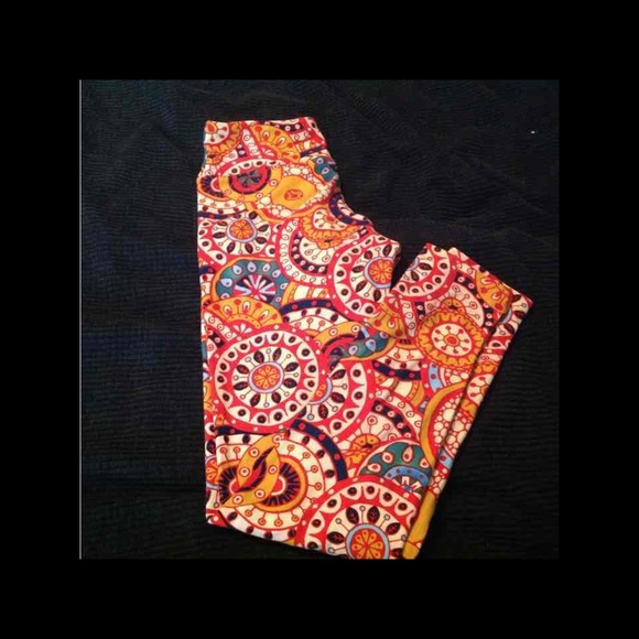 OS Circle Leggings - Picture 1 of 3