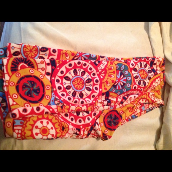 OS Circle Leggings - Picture 3 of 3