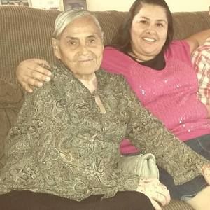 Meet your Posher, Elodia