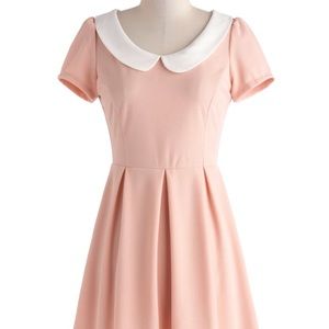Peter Pan collar mod-cloth dress