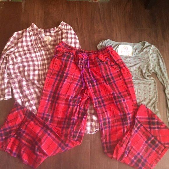 Victoria Secret Pink Bundle!! 3 different items!