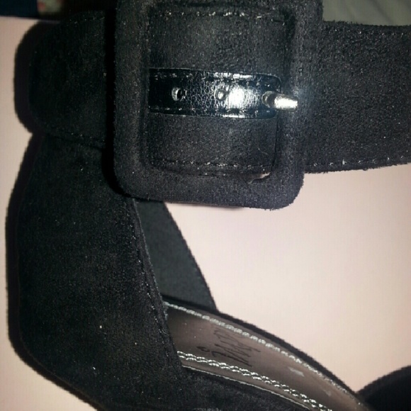 IMPO BLACK SEXY ANKLE SHOES-NWOT - Picture 3 of 4
