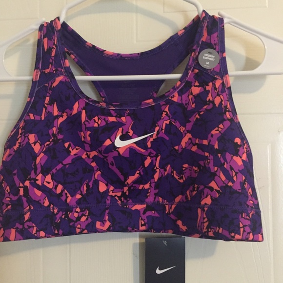 Nike Victory Patterned Sports Bra