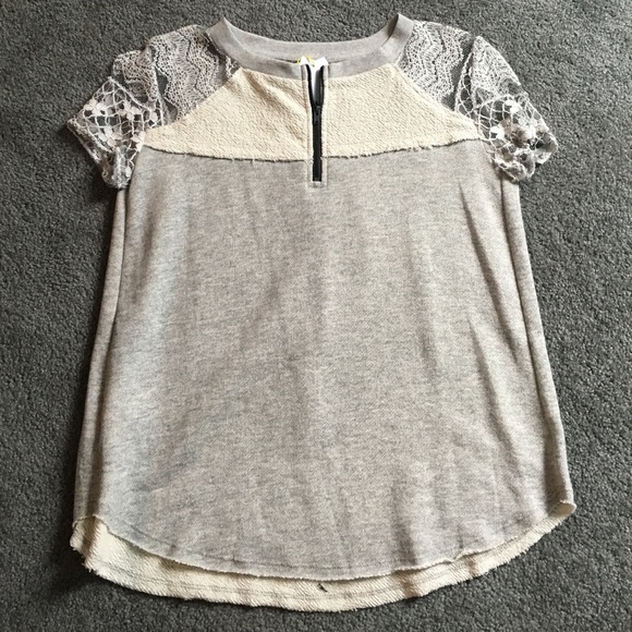 BCBG Top
