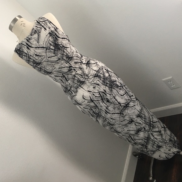 White/black high low dress - Picture 4 of 4