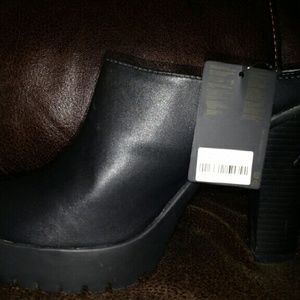 Black platform heels