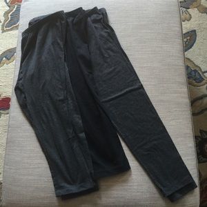 Three pairs Old Navy XL leggings