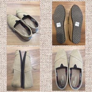 ✨SALE✨ TOMS SHOES