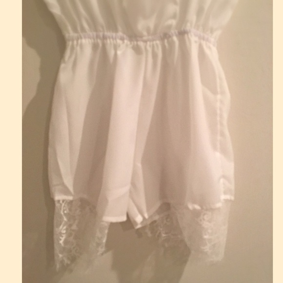 White Chiffon Deep V Neck Romper - Picture 4 of 4