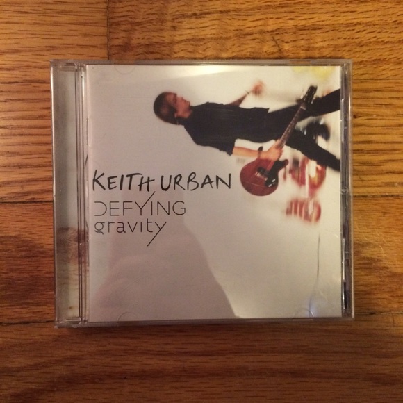 Keith Urban Defying Gravity