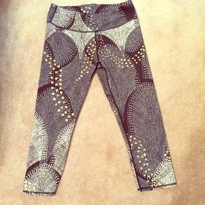 Fabletics Salar Crop