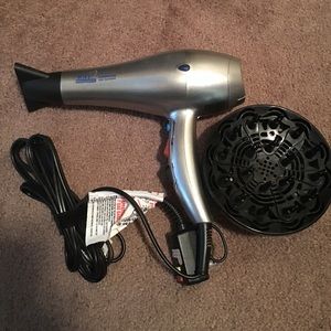 Like new Ion Hair Dryer with Attachments