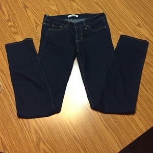 Hollister Dark Wash Straight Jean