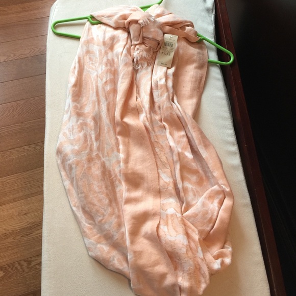 Ann Taylor Scarf NWT