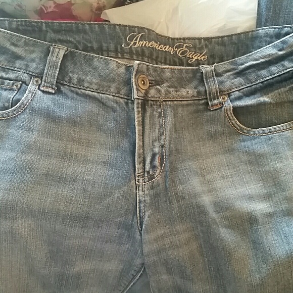 American Eagle size 14 Favorite Boyfriend jeana
