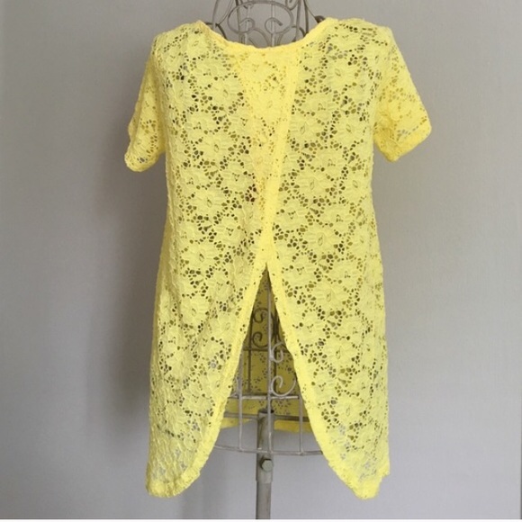 NWT Yellow Lace Top