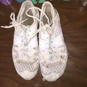 Nfinity Vengeance size 8