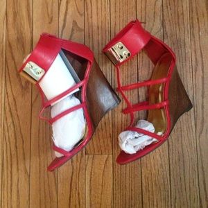 Red hot wedges