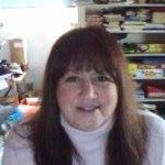 Meet your Posher, Sharon - Picture 1 of 1
