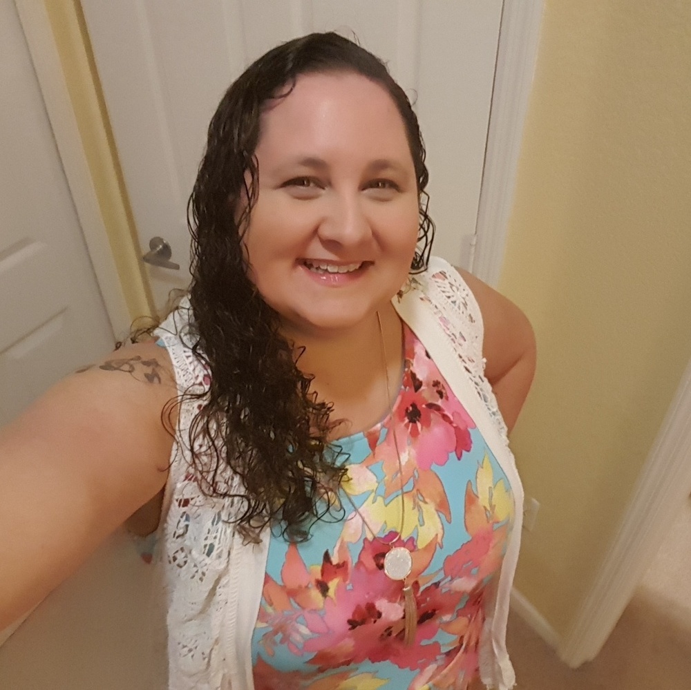 Meet your Posher, Sara