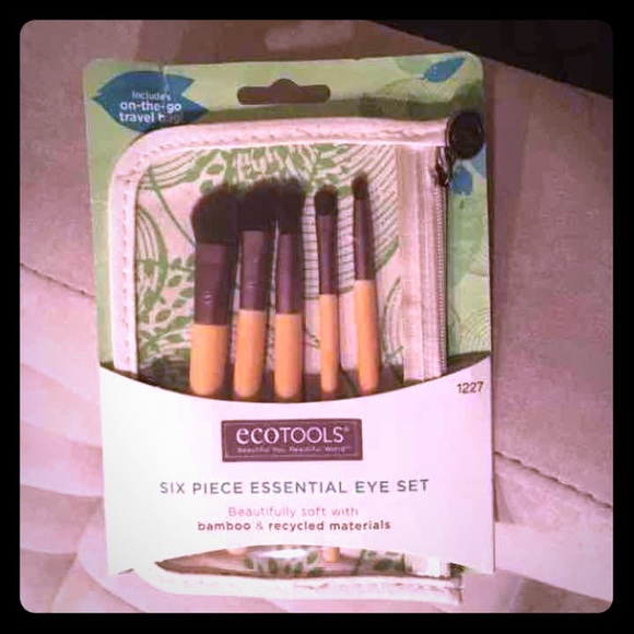 NEW ecoTOOLS 6pc Essential Eye Travel Brush Set