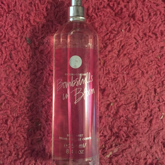 Vs perfume