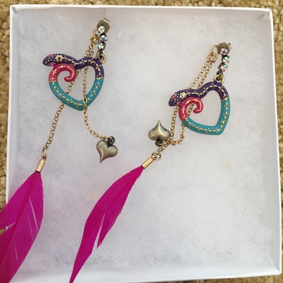 Betsy Johnson snake earring set