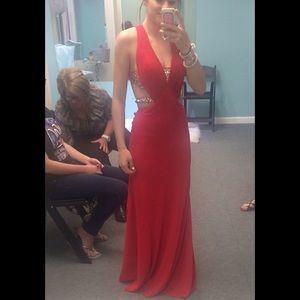 red prom dress