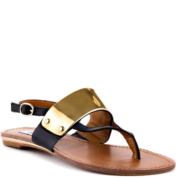 Steve Madden flip flops