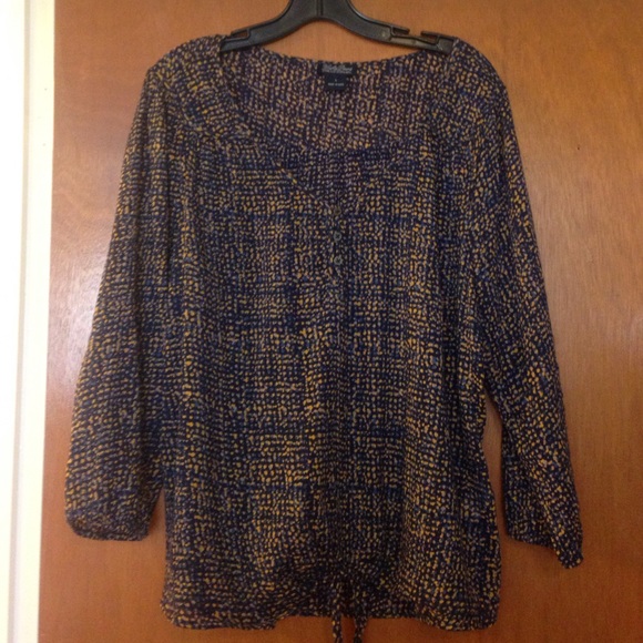 Lucky Brand Blouse - Picture 1 of 4