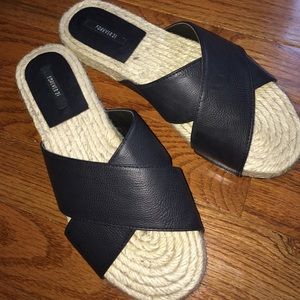 Forever 21 sandals - black