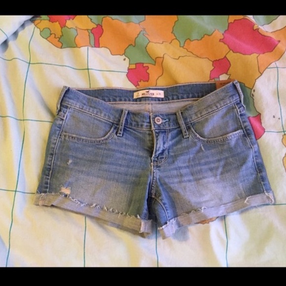 Hollister shorts size 3