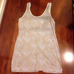 Tunic length Victoria secret tank😍