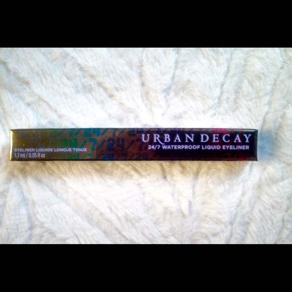 Urban Decay waterproof eyeliner